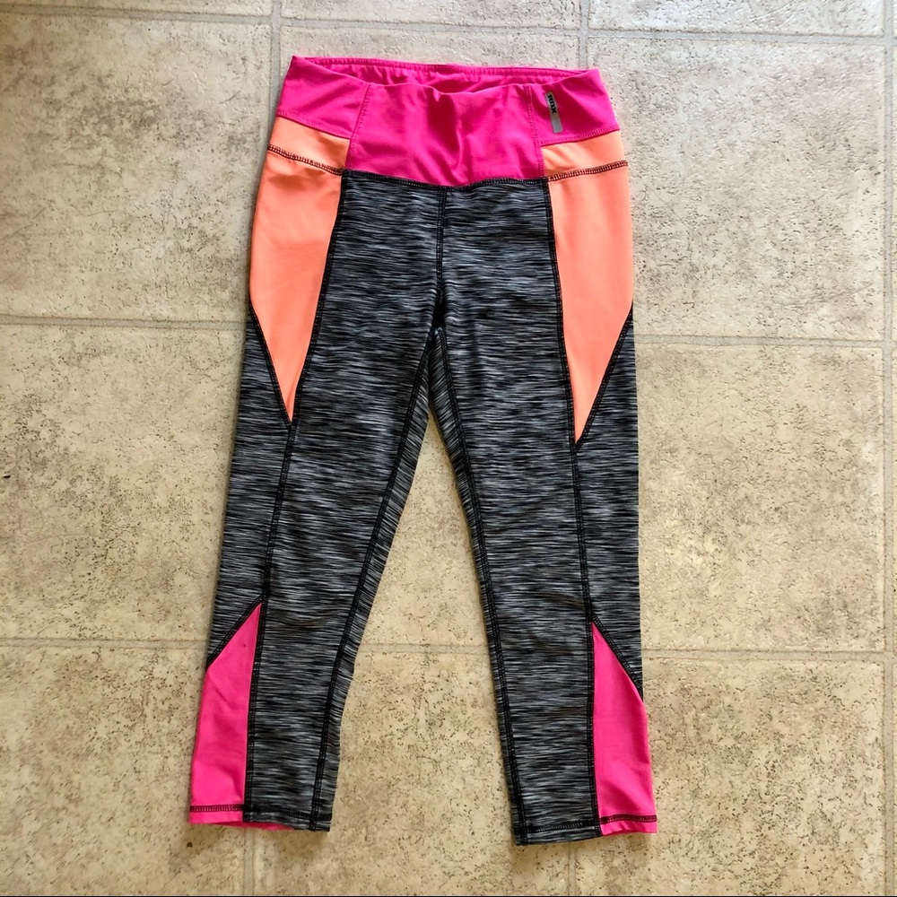 Active crop leggings